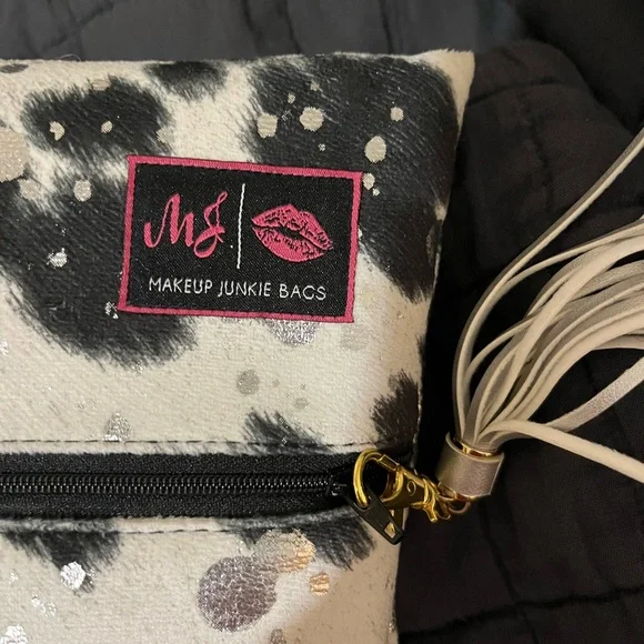 Cow Print Make Up Junkie cosmetic bag - Picture 2 of 2